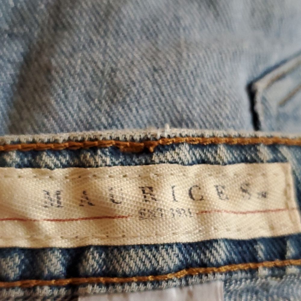 Matrices Jeans Low Rise Flares 7/8 Short - Picture 8 of 9